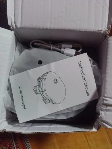 Buyer photo of Octo Scalp Massager