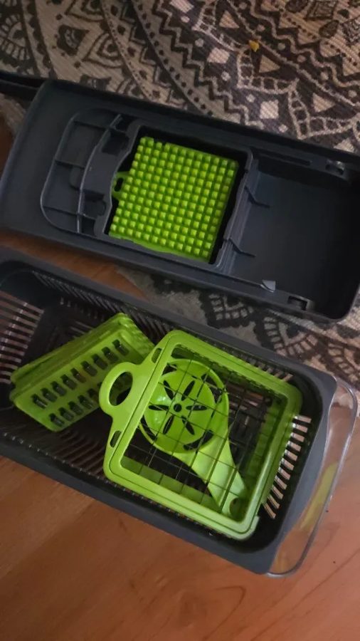 Buyer photo of Multi-Blade Vegetable Chopper